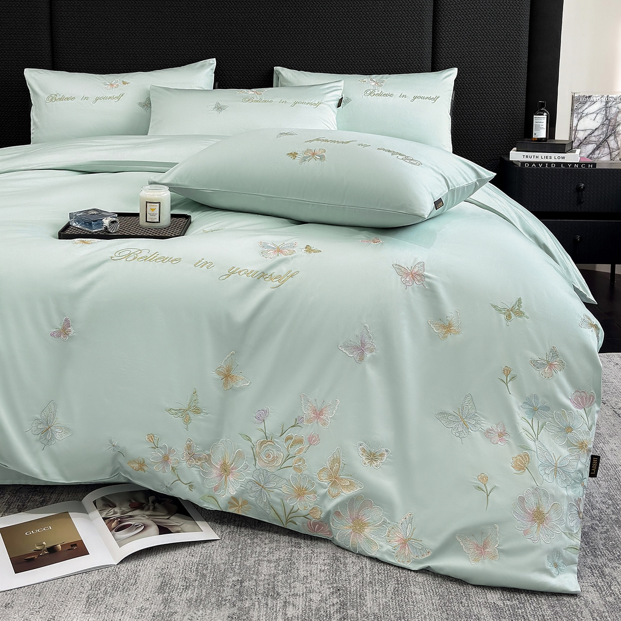 91家纺网 家纺一手货源 找家纺 欣宜家纺 2026新款50x50s纯棉全棉贡缎长绒棉刺绣绣花四件套【高端礼盒】-蝴蝶泉边 蝴蝶泉边-清新绿