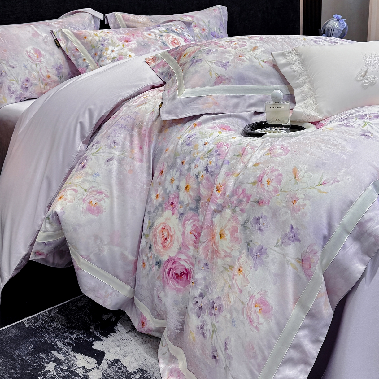 91家纺网 家纺一手货源 找家纺 欣宜家纺 2026新款50x50s纯棉全棉埃及长绒棉刺绣绣花床上四件套【含高端礼盒】-绽缦 绽缦-梦幻紫