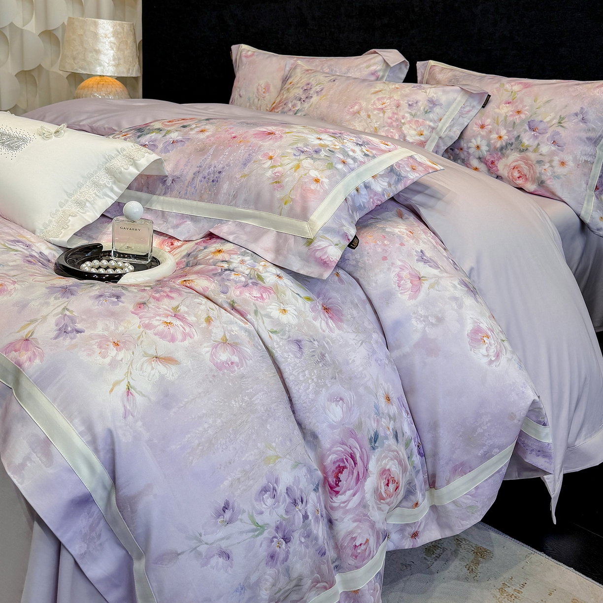 91家纺网 家纺一手货源 找家纺 欣宜家纺 2026新款50x50s纯棉全棉埃及长绒棉刺绣绣花床上四件套【含高端礼盒】-绽缦 绽缦-梦幻紫