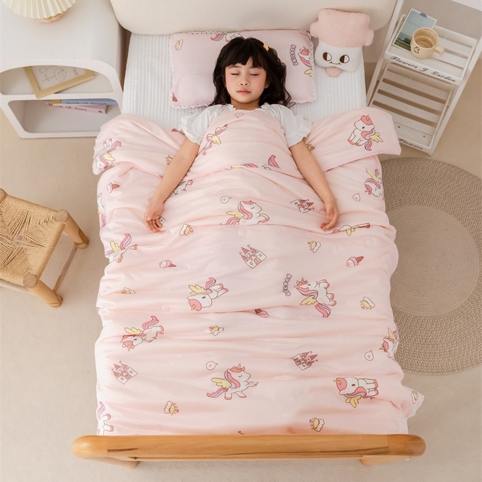 91家纺网 家纺一手货源 找家纺 2026新款A类针织棉被芯夏凉被春秋被冬被儿童学生成人冬被加厚被子大豆被四季款—儿童图 粉色独角兽