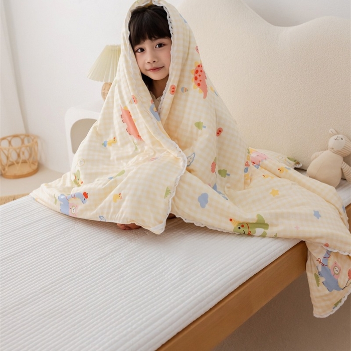 91家纺网 家纺一手货源 找家纺 2026新款A类针织棉被芯夏凉被春秋被冬被儿童学生成人冬被加厚被子大豆被四季款—儿童图 格子恐龙