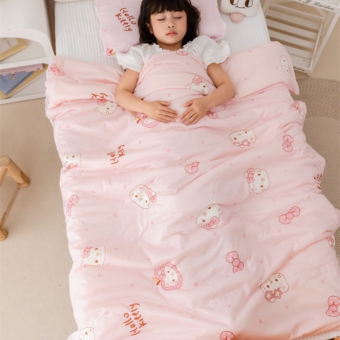 91家纺网 家纺一手货源 找家纺 2026新款A类针织棉被芯夏凉被春秋被冬被儿童学生成人冬被加厚被子大豆被四季款—儿童图 蝴蝶结小猫