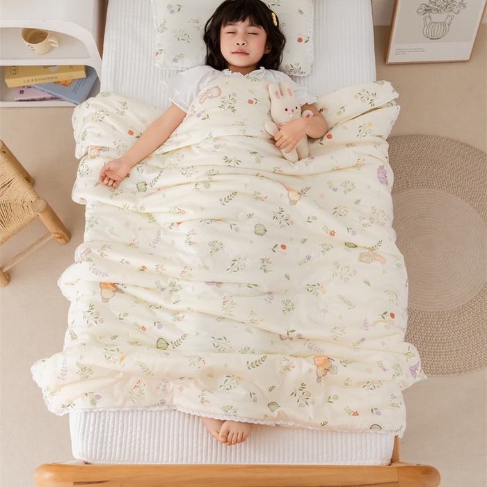 91家纺网 家纺一手货源 找家纺 2026新款A类针织棉被芯夏凉被春秋被冬被儿童学生成人冬被加厚被子大豆被四季款—儿童图 南瓜小兔