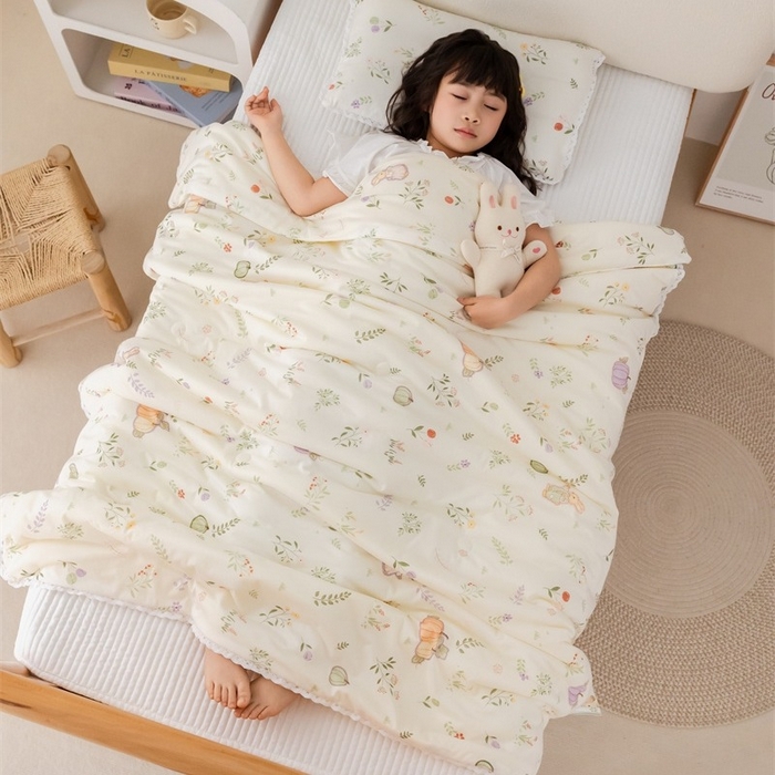 91家纺网 家纺一手货源 找家纺 2026新款A类针织棉被芯夏凉被春秋被冬被儿童学生成人冬被加厚被子大豆被四季款—儿童图 南瓜小兔