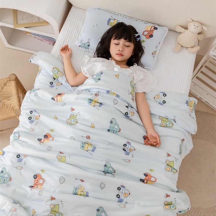 91家纺网 家纺一手货源 找家纺 2026新款A类针织棉被芯夏凉被春秋被冬被儿童学生成人冬被加厚被子大豆被四季款—儿童图 汽车总动员