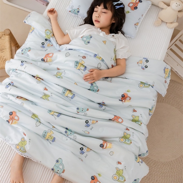 91家纺网 家纺一手货源 找家纺 2026新款A类针织棉被芯夏凉被春秋被冬被儿童学生成人冬被加厚被子大豆被四季款—儿童图 汽车总动员