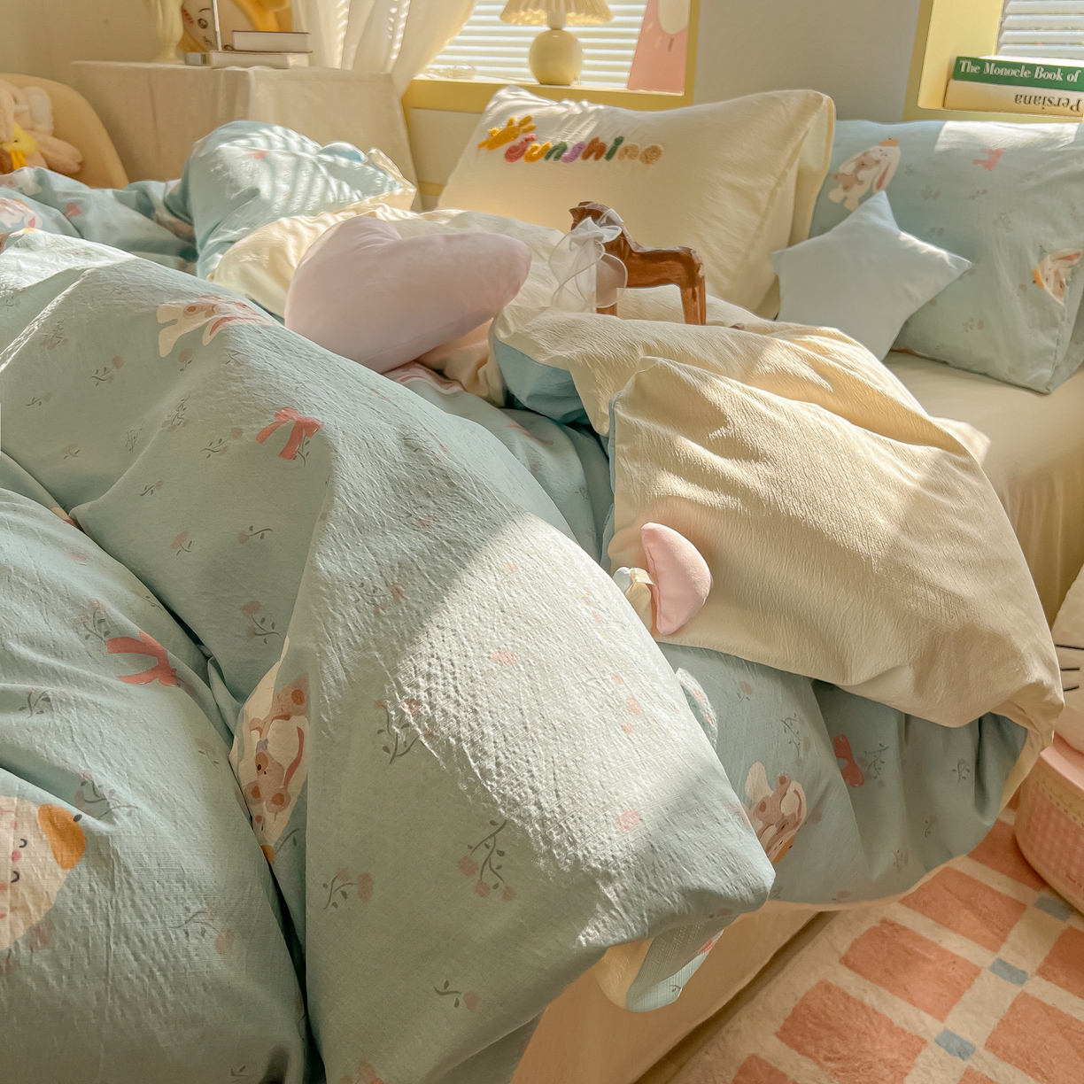 91家纺网 家纺一手货源 找家纺 子钦家纺 2026春夏新款提花泡芙棉可爱小清新手工爱心小星星系列床单床笠四件套-流星花园 流星花园-抱抱兔
