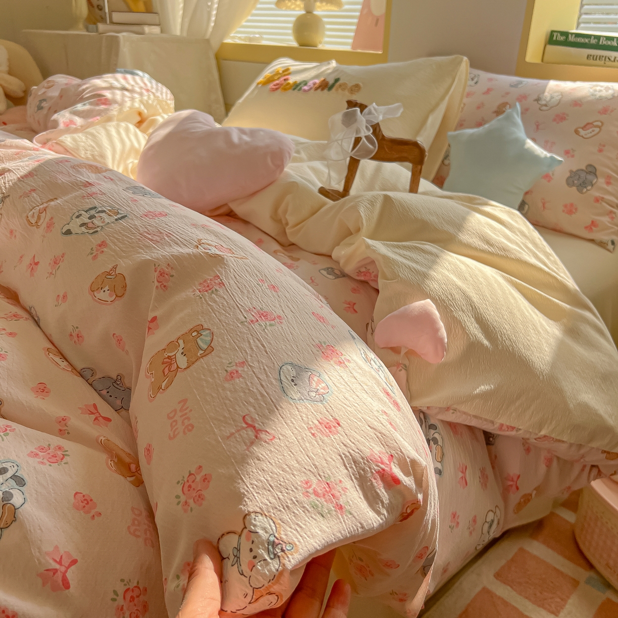 91家纺网 家纺一手货源 找家纺 子钦家纺 2026春夏新款提花泡芙棉可爱小清新手工爱心小星星系列床单床笠四件套-流星花园 流星花园-暖暖