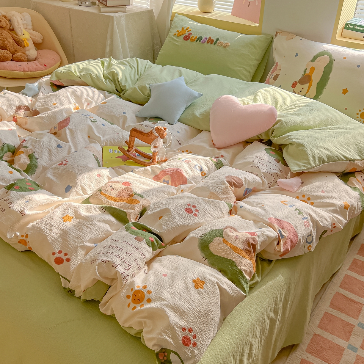 91家纺网 家纺一手货源 找家纺 子钦家纺 2026春夏新款提花泡芙棉可爱小清新手工爱心小星星系列床单床笠四件套-流星花园 流行花园-趴趴狗