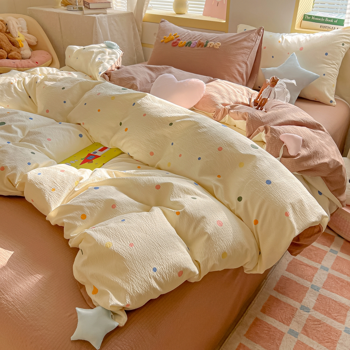 91家纺网 家纺一手货源 找家纺 子钦家纺 2026春夏新款提花泡芙棉可爱小清新手工爱心小星星系列床单床笠四件套-流星花园 流星花园-七彩波点