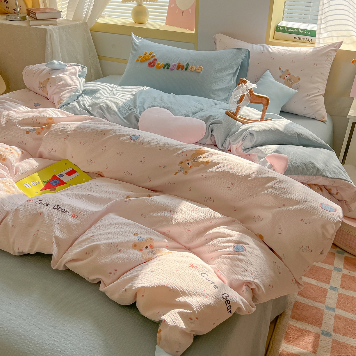 91家纺网 家纺一手货源 找家纺 子钦家纺 2026春夏新款提花泡芙棉可爱小清新手工爱心小星星系列床单床笠四件套-流星花园 流星花园-生日熊