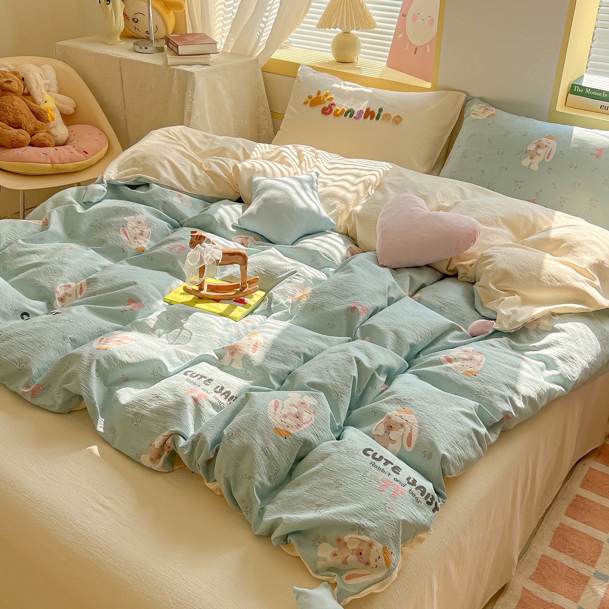 91家纺网 家纺一手货源 找家纺 子钦家纺 2026春夏新款提花泡芙棉可爱小清新手工爱心小星星系列床单床笠四件套-流星花园 流星花园-抱抱兔