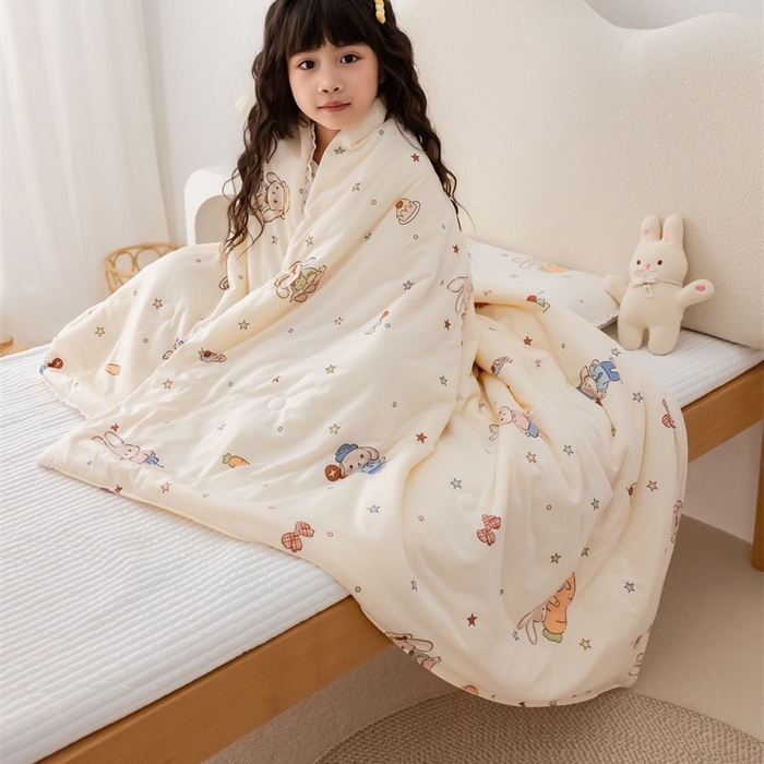 91家纺网 家纺一手货源 找家纺 2026新款A类针织棉被芯夏凉被春秋被冬被儿童学生成人冬被加厚被子大豆被四季款—儿童图 兔子乐园