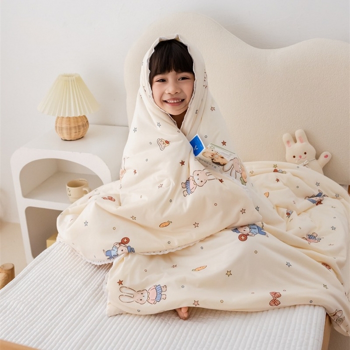 91家纺网 家纺一手货源 找家纺 2026新款A类针织棉被芯夏凉被春秋被冬被儿童学生成人冬被加厚被子大豆被四季款—儿童图 兔子乐园