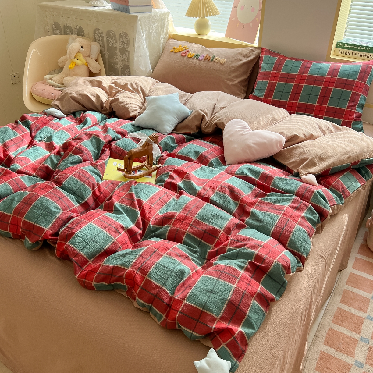 91家纺网 家纺一手货源 找家纺 子钦家纺 2026春夏新款提花泡芙棉可爱小清新手工爱心小星星系列床单床笠四件套-流星花园 流星花园-苏格兰格