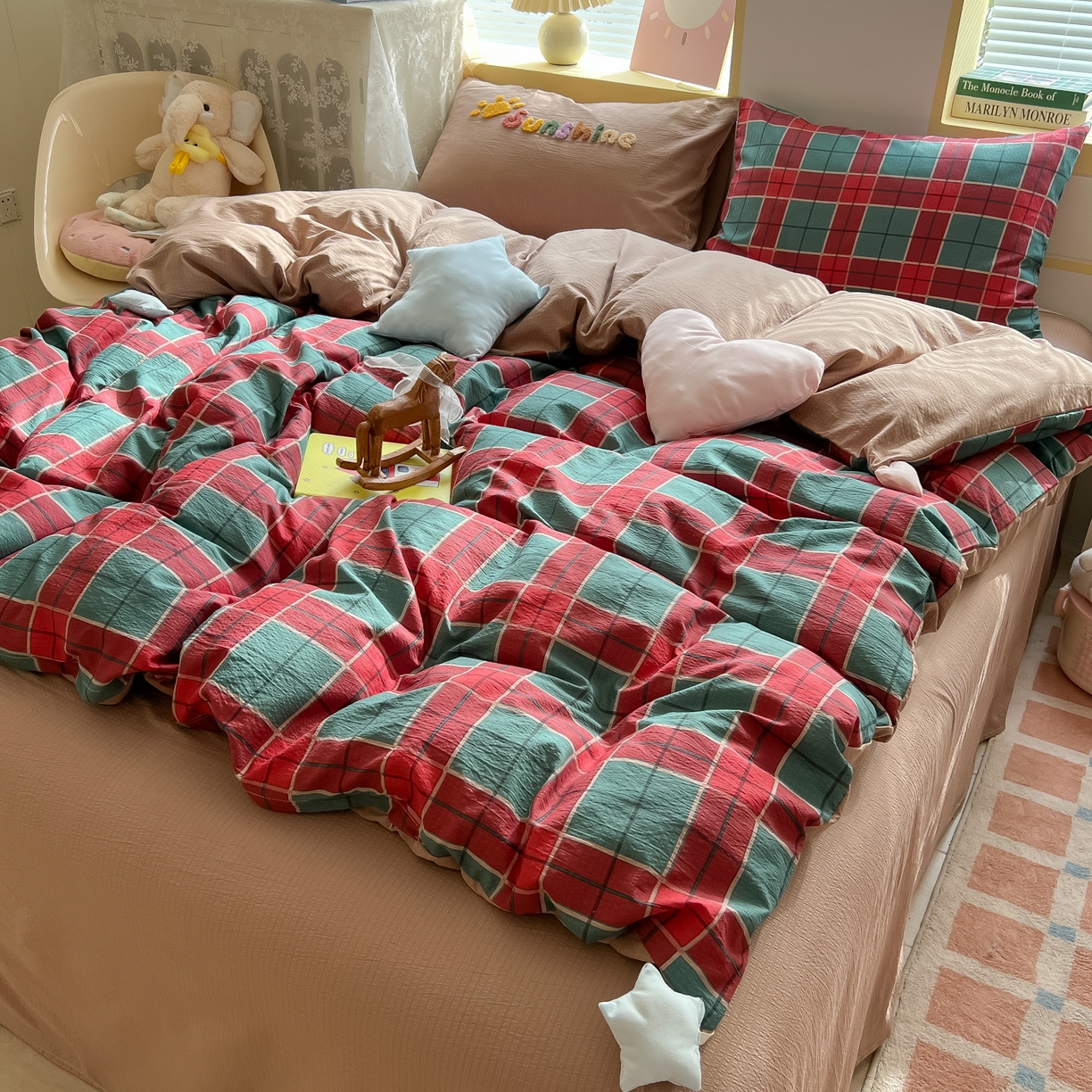 91家纺网 家纺一手货源 找家纺 子钦家纺 2026春夏新款提花泡芙棉可爱小清新手工爱心小星星系列床单床笠四件套-流星花园 流星花园-苏格兰格