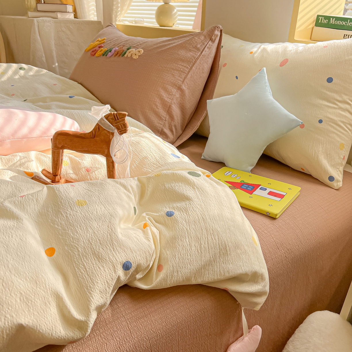 91家纺网 家纺一手货源 找家纺 子钦家纺 2026春夏新款提花泡芙棉可爱小清新手工爱心小星星系列床单床笠四件套-流星花园 流星花园-七彩波点