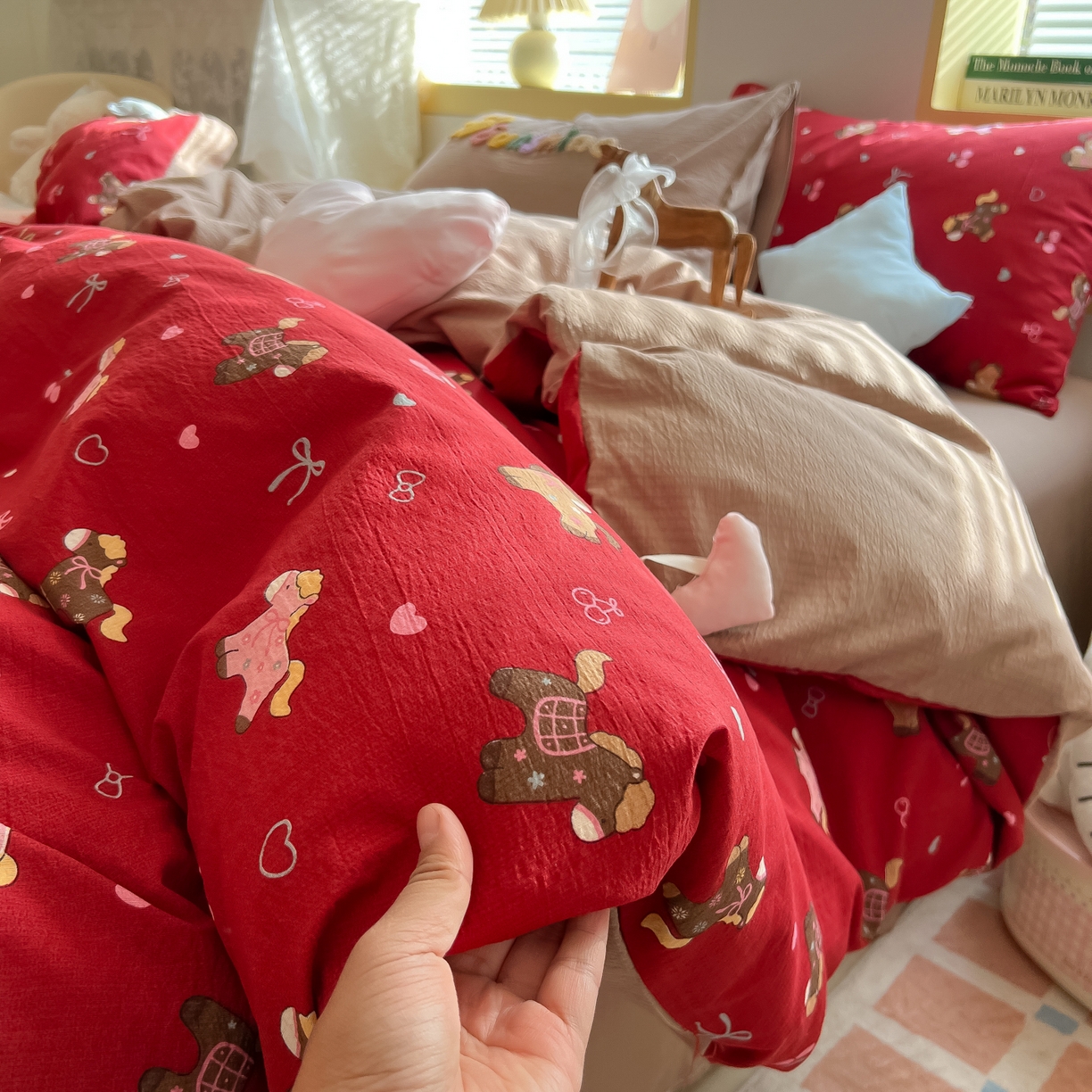 91家纺网 家纺一手货源 找家纺 子钦家纺 2026春夏新款提花泡芙棉可爱小清新手工爱心小星星系列床单床笠四件套-流星花园 流星花园-马年大发