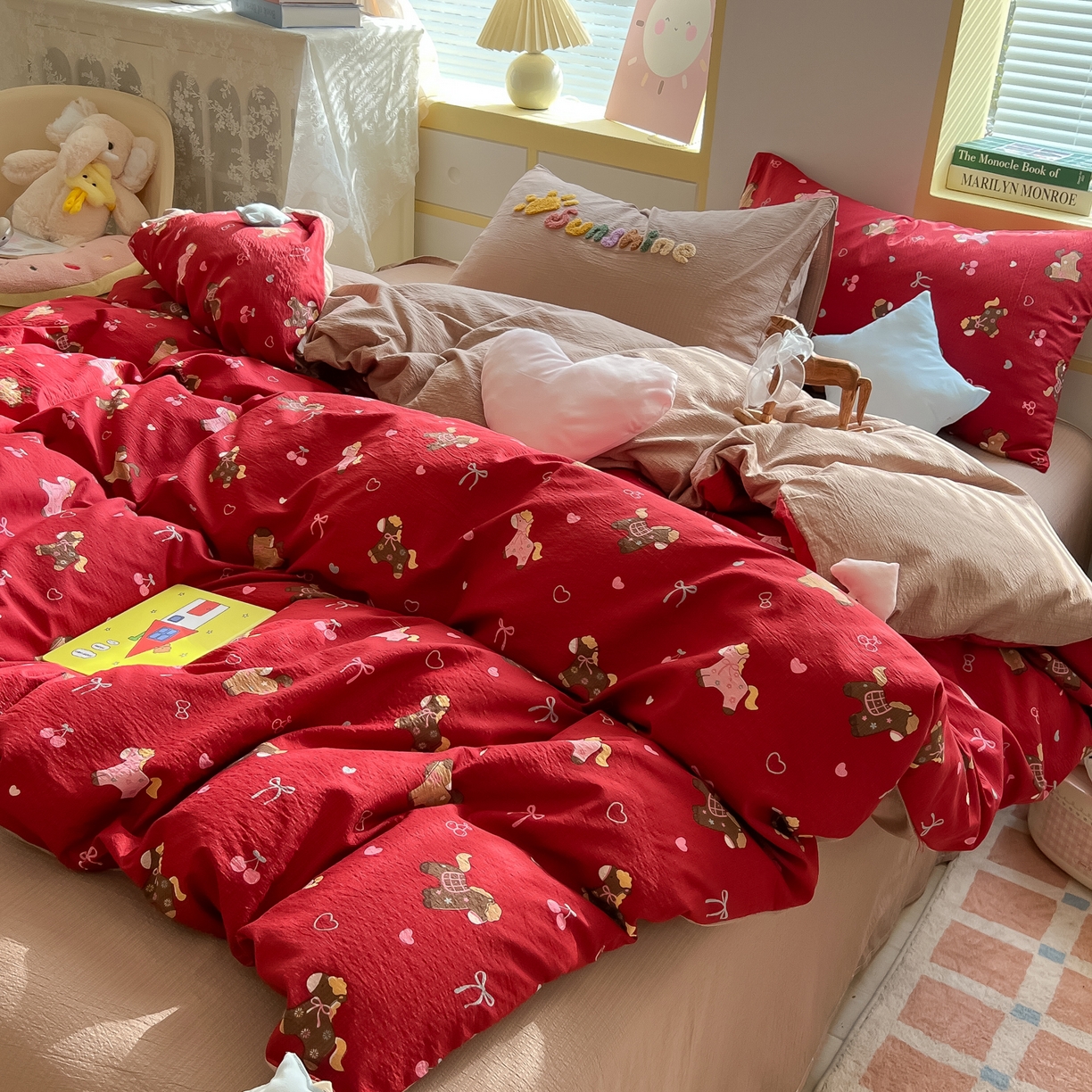 91家纺网 家纺一手货源 找家纺 子钦家纺 2026春夏新款提花泡芙棉可爱小清新手工爱心小星星系列床单床笠四件套-流星花园 流星花园-马年大发