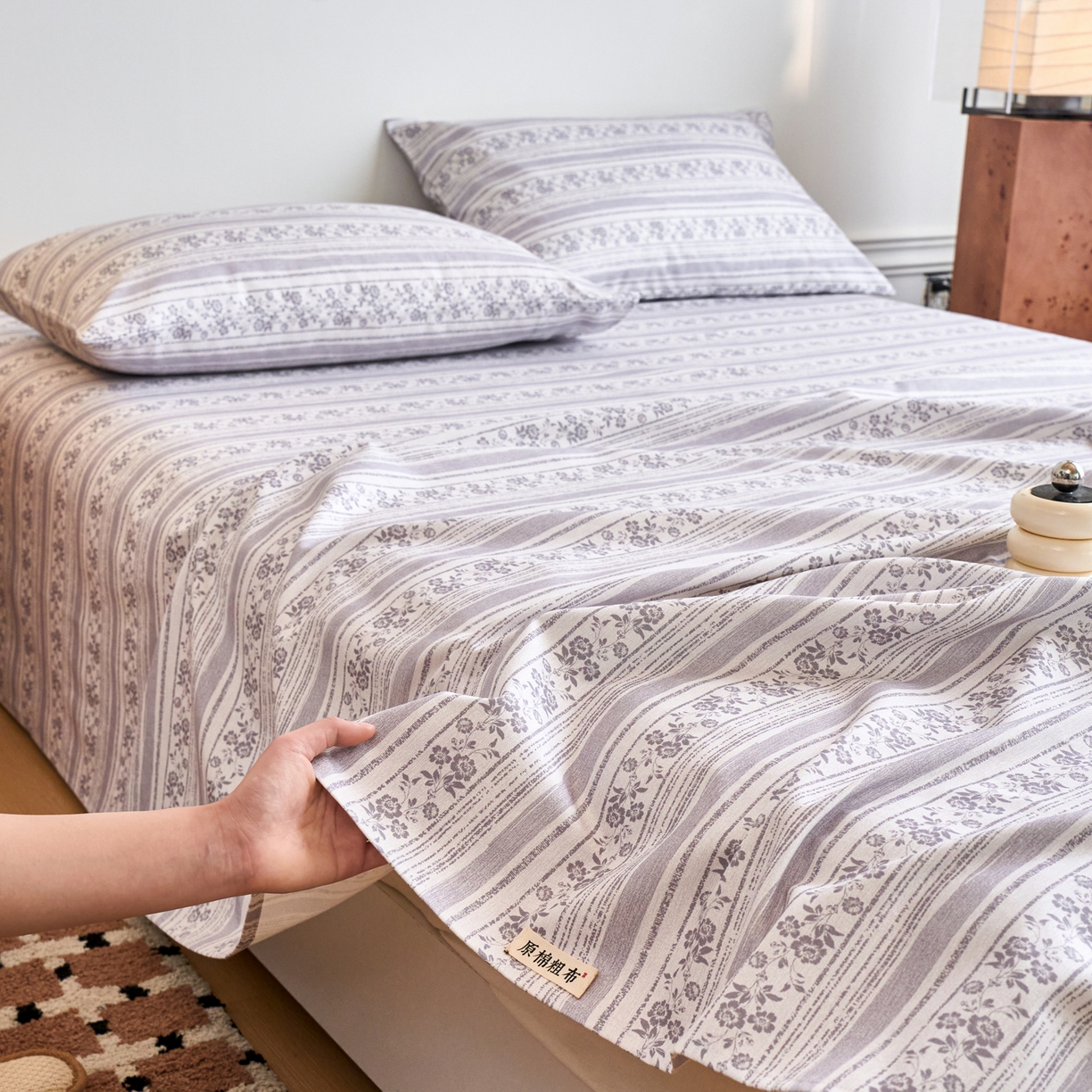 91家纺网 家纺一手货源 找家纺 春皖家纺 2026春夏新品简约款老粗布系列床单单品床单床单单件 斯年H