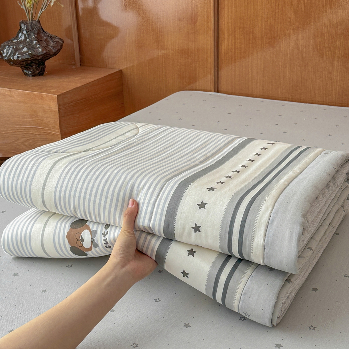 91家纺网 家纺一手货源 找家纺 尊妙被业 2026新款里外全棉100%新疆棉花夏被被子被芯-简约风 素纹小伴-兰