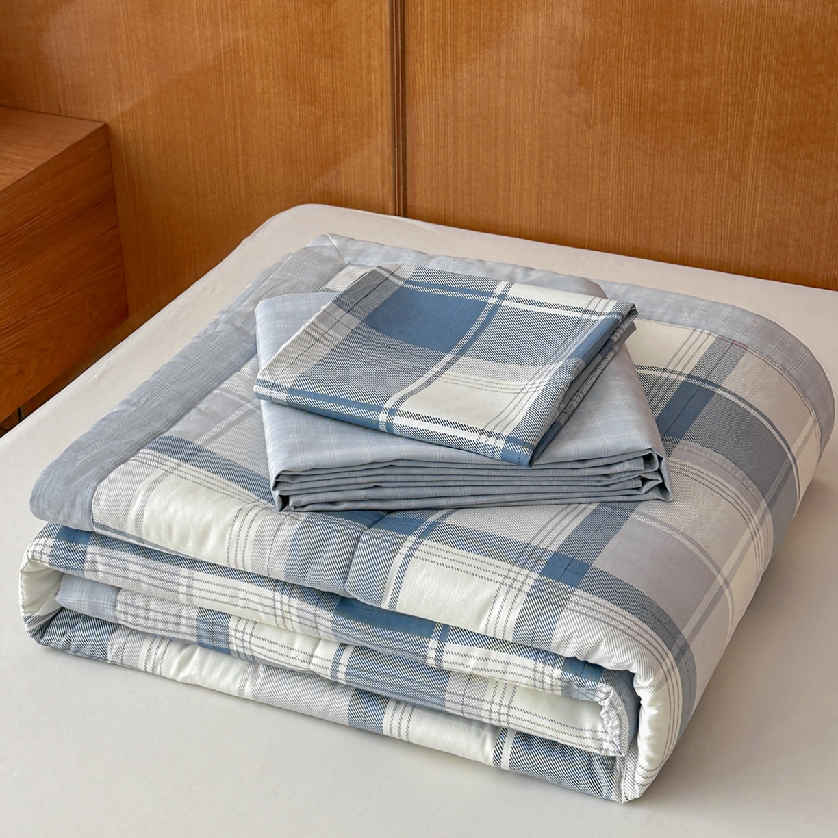 91家纺网 家纺一手货源 找家纺 尊妙被业 2026新款里外全棉100%新疆棉花夏被被子被芯-简约风 悬浮晶阵-蓝