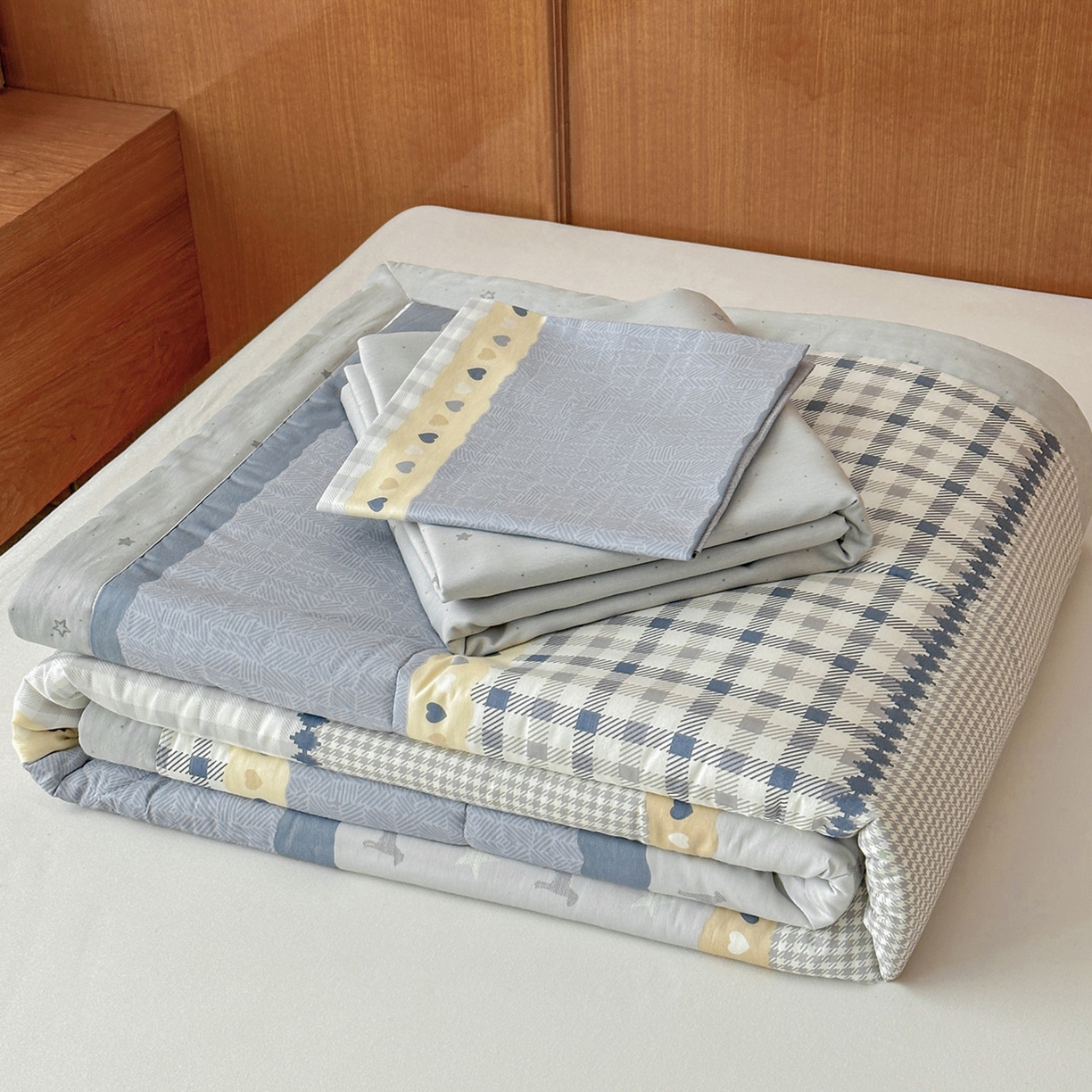 91家纺网 家纺一手货源 找家纺 尊妙被业 2026新款里外全棉100%新疆棉花夏被被子被芯-简约风 蓝星语