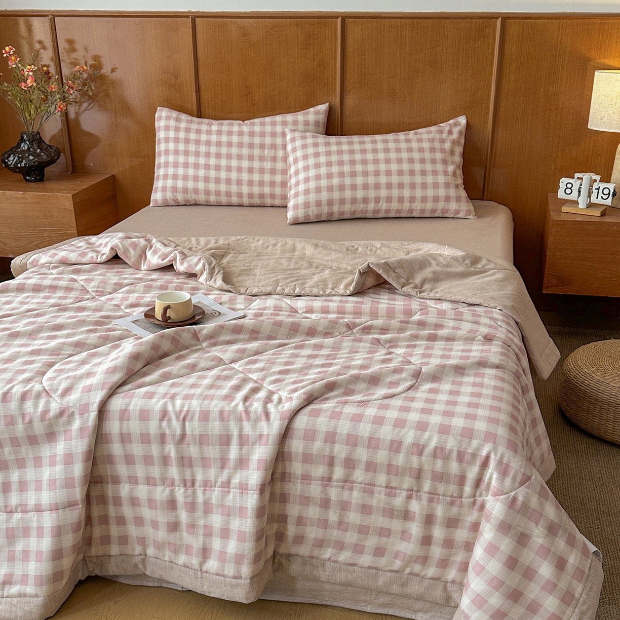 91家纺网 家纺一手货源 找家纺 尊妙被业 2026新款里外全棉100%新疆棉花夏被被子被芯-简约风 格瑞-粉