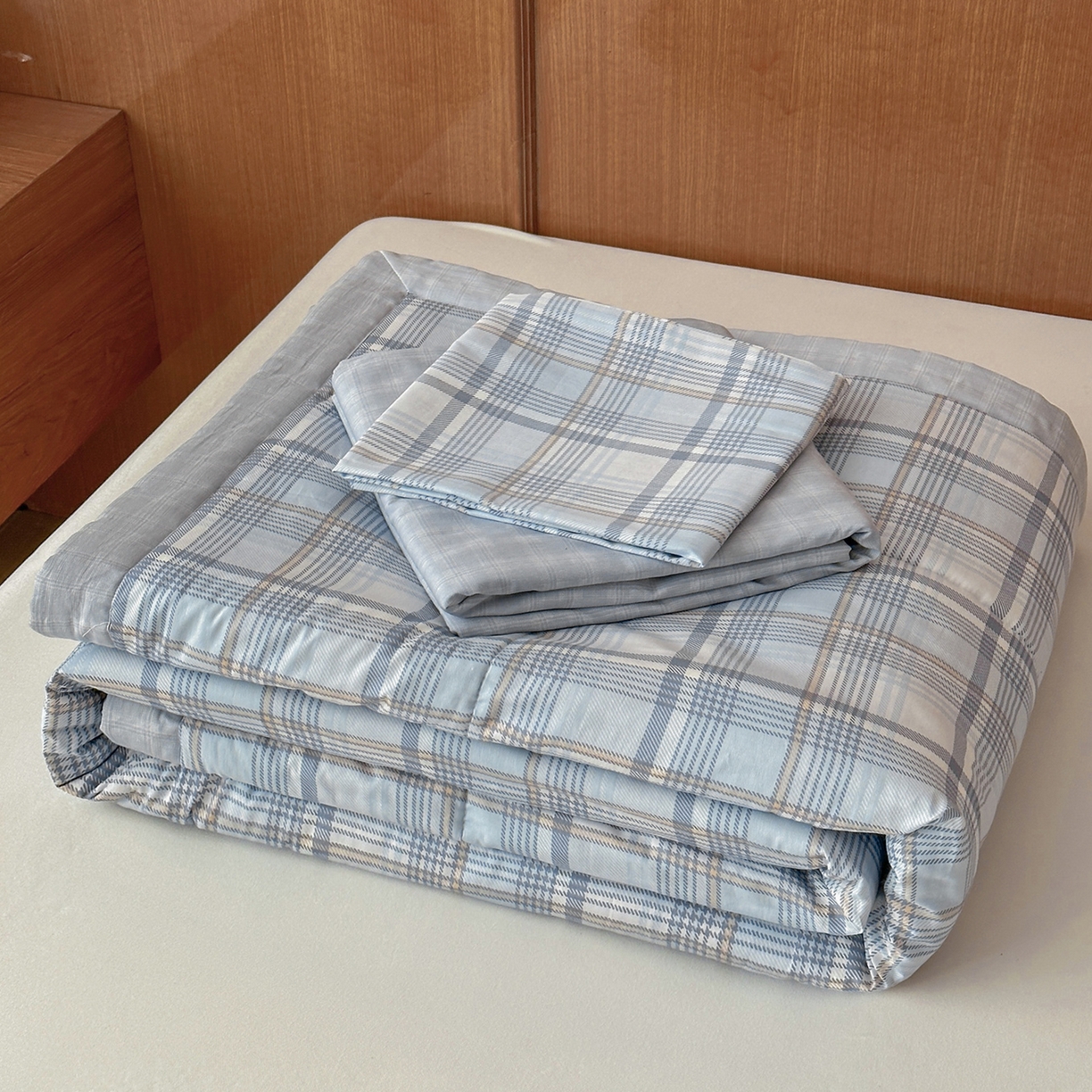 91家纺网 家纺一手货源 找家纺 尊妙被业 2026新款里外全棉100%新疆棉花夏被被子被芯-简约风 棱河