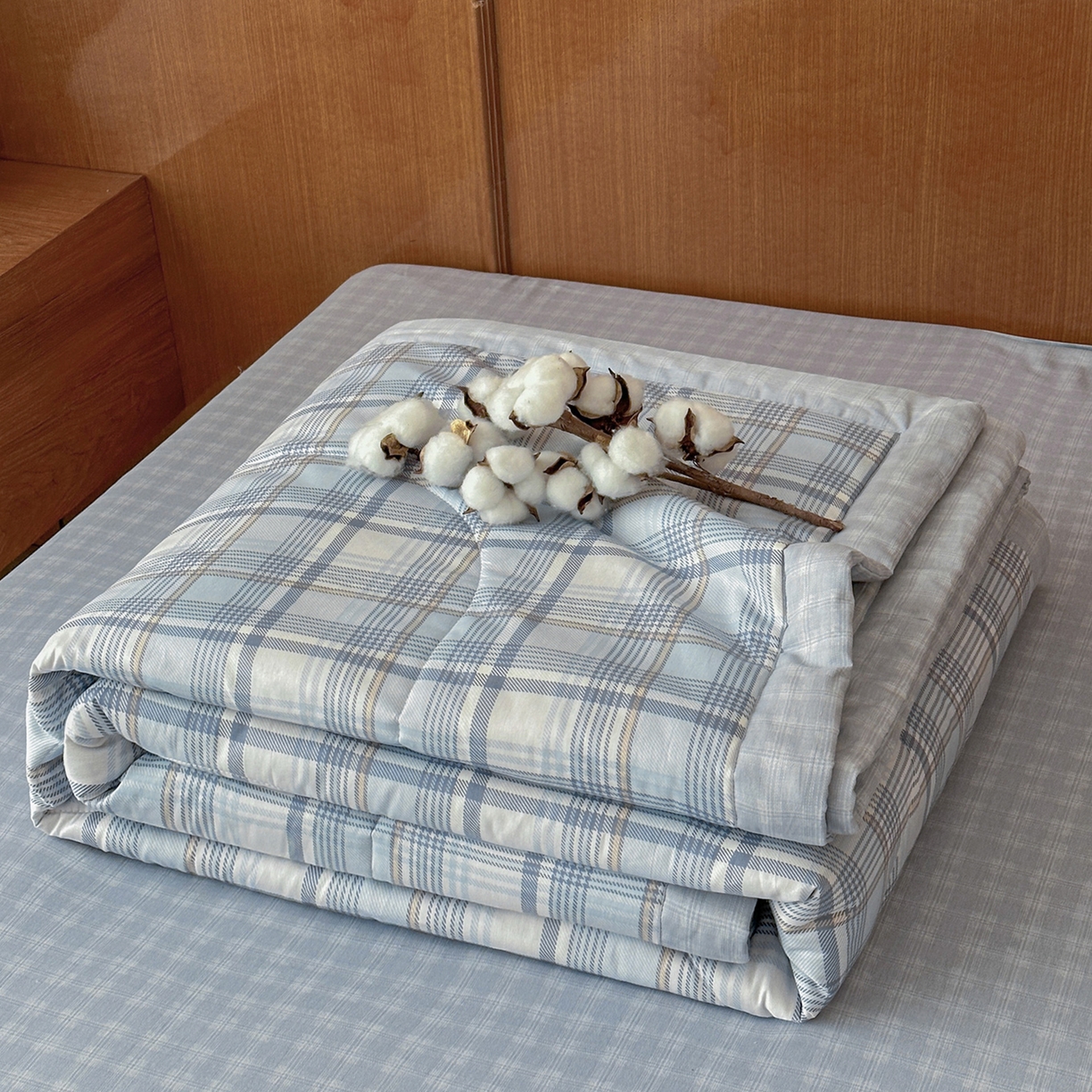 91家纺网 家纺一手货源 找家纺 尊妙被业 2026新款里外全棉100%新疆棉花夏被被子被芯-简约风 棱河