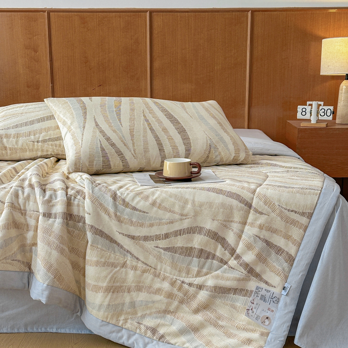 91家纺网 家纺一手货源 找家纺 尊妙被业 2026新款里外全棉100%新疆棉花夏被被子被芯-简约风 浪织纹