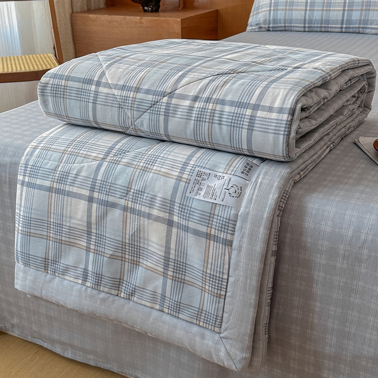 91家纺网 家纺一手货源 找家纺 尊妙被业 2026新款里外全棉100%新疆棉花夏被被子被芯-简约风 棱河