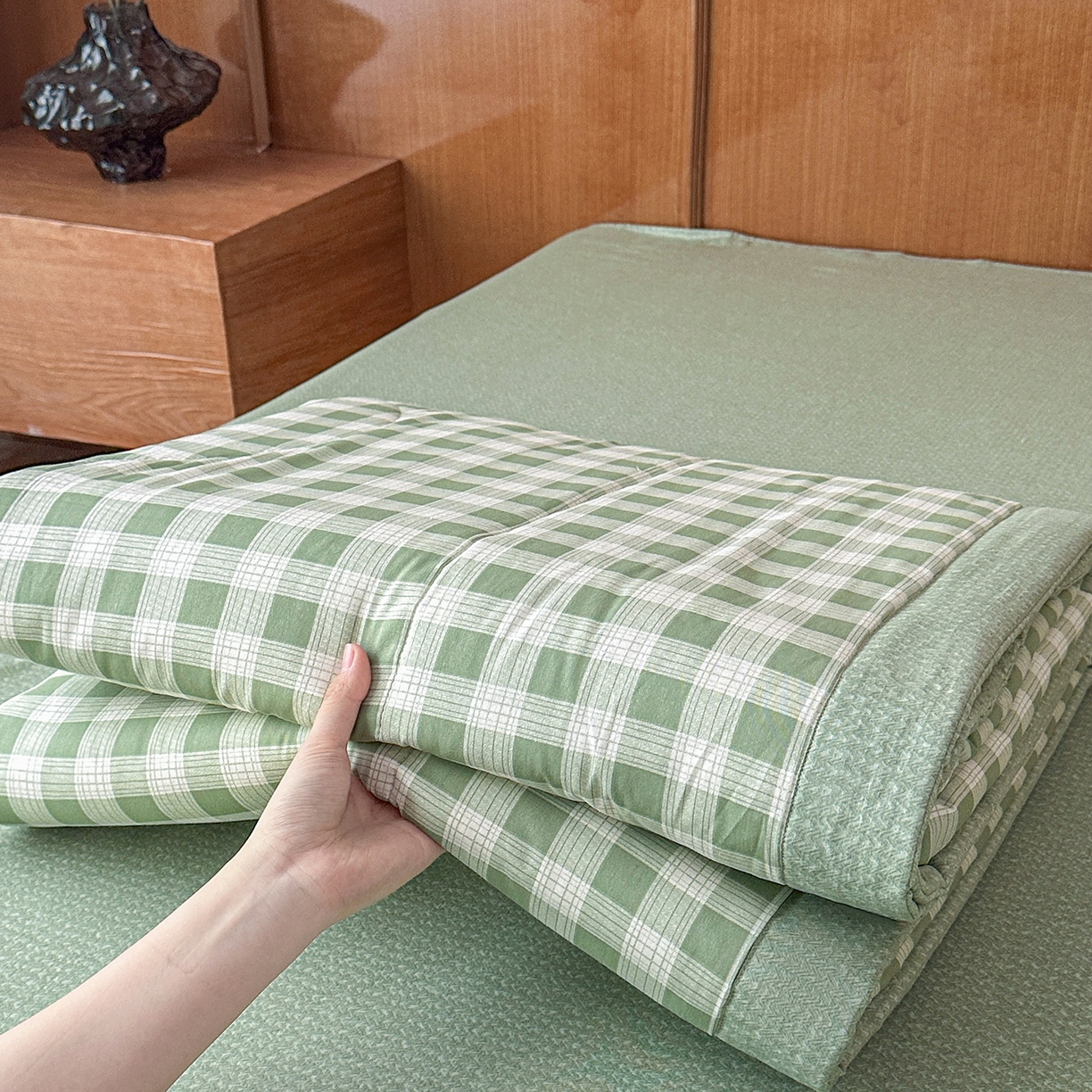 91家纺网 家纺一手货源 找家纺 尊妙被业 2026新款里外全棉100%新疆棉花夏被被子被芯-简约风 格瑞-绿