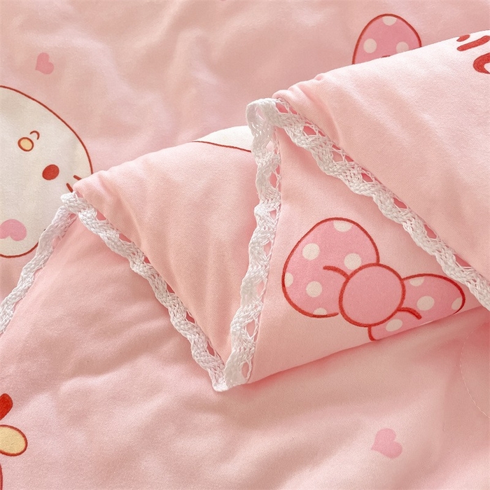 91家纺网 家纺一手货源 找家纺 2026新款A类针织棉被芯夏凉被春秋被冬被儿童学生成人冬被加厚被子大豆被—影棚图 蝴蝶结小猫