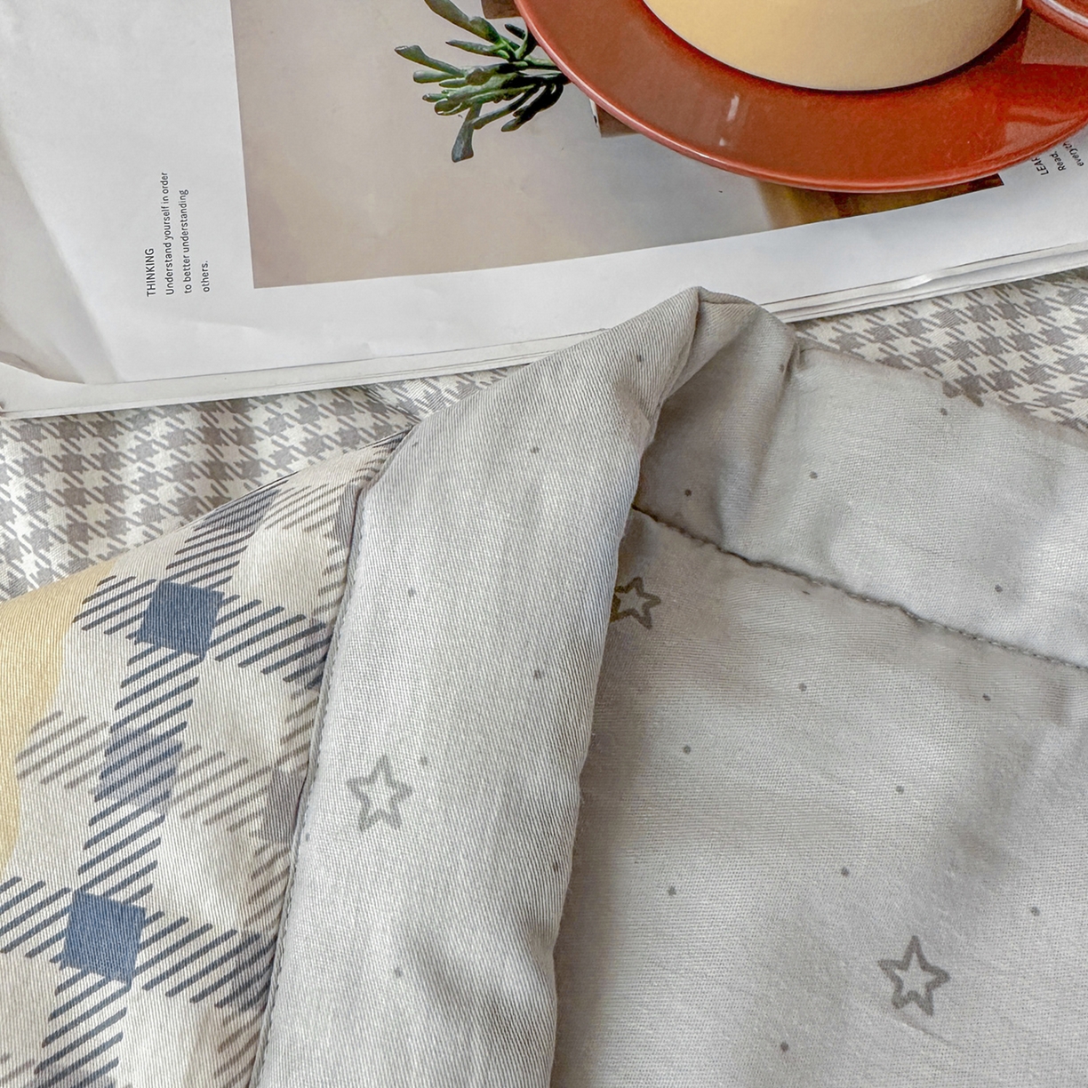 91家纺网 家纺一手货源 找家纺 尊妙被业 2026新款里外全棉100%新疆棉花夏被被子被芯-简约风 蓝星语