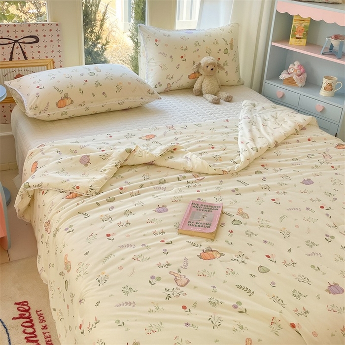 91家纺网 家纺一手货源 找家纺 2026新款A类针织棉被芯夏凉被春秋被冬被儿童学生成人冬被加厚被子大豆被—影棚图 南瓜小兔