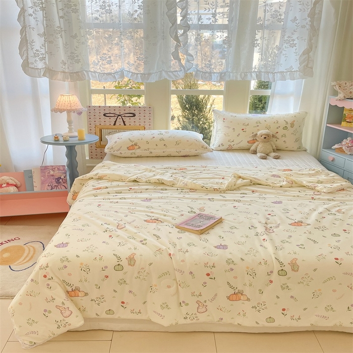 91家纺网 家纺一手货源 找家纺 2026新款A类针织棉被芯夏凉被春秋被冬被儿童学生成人冬被加厚被子大豆被—影棚图 南瓜小兔