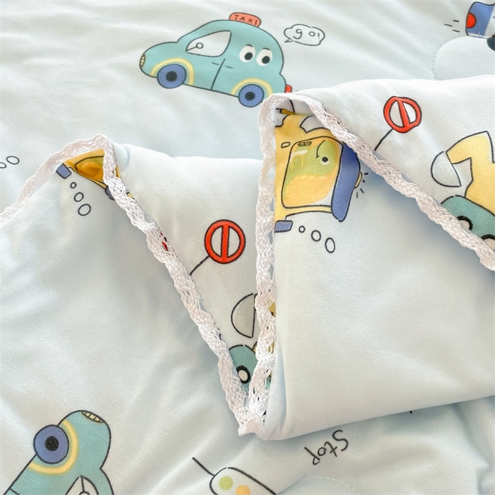 91家纺网 家纺一手货源 找家纺 2026新款A类针织棉被芯夏凉被春秋被冬被儿童学生成人冬被加厚被子大豆被—影棚图 汽车总动员