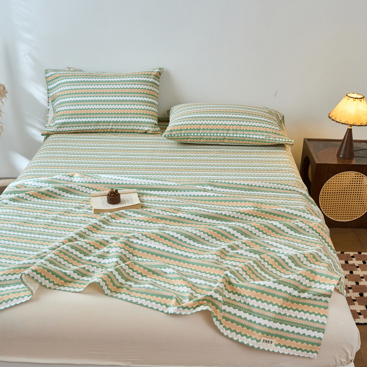 91家纺网 家纺一手货源 找家纺 春皖家纺 2026春夏新品简约款老粗布系列床单单品床单床单单件 羽安-绿