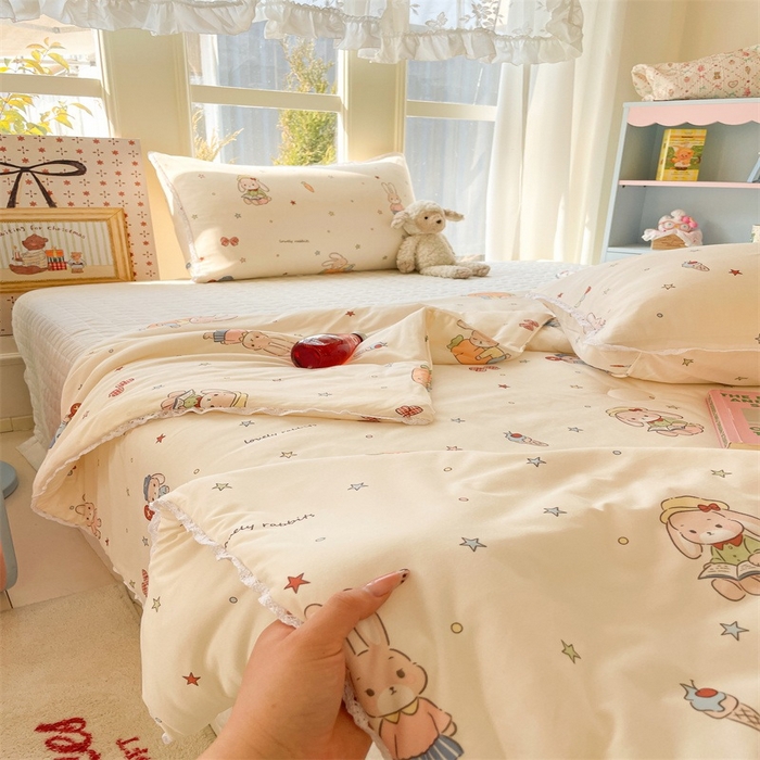 91家纺网 家纺一手货源 找家纺 2026新款A类针织棉被芯夏凉被春秋被冬被儿童学生成人冬被加厚被子大豆被—影棚图 兔子乐园