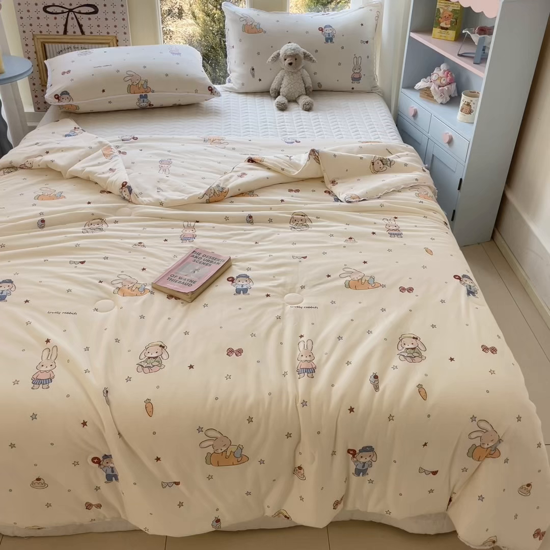 91家纺网 家纺一手货源 找家纺 2026新款A类针织棉被芯夏凉被春秋被冬被儿童学生成人冬被加厚被子大豆被—影棚图 兔子乐园