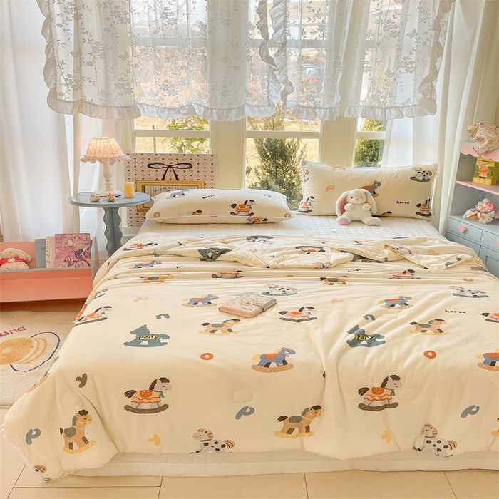 91家纺网 家纺一手货源 找家纺 2026新款A类针织棉被芯夏凉被春秋被冬被儿童学生成人冬被加厚被子大豆被—影棚图 小木马