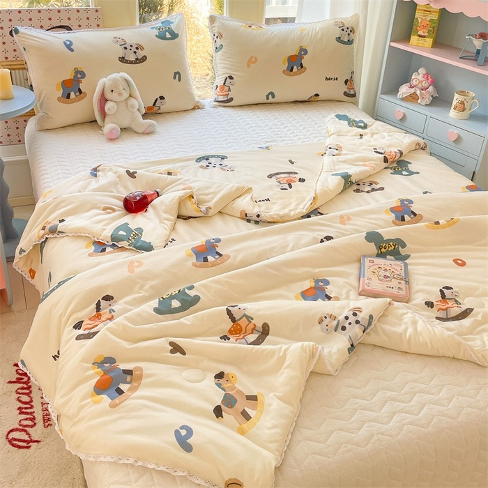 91家纺网 家纺一手货源 找家纺 2026新款A类针织棉被芯夏凉被春秋被冬被儿童学生成人冬被加厚被子大豆被—影棚图 小木马