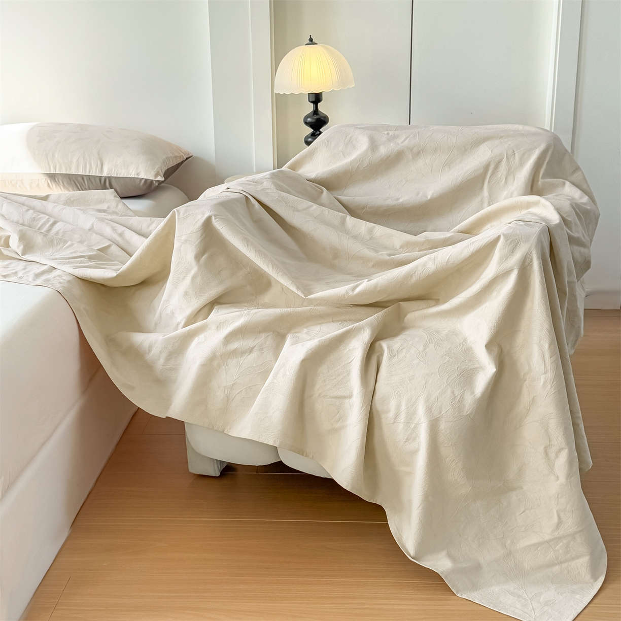 91家纺网 家纺一手货源 找家纺 女子家纺 2026新款全棉厚织三层水洗色织提花床单 芳菲-可可奶咖