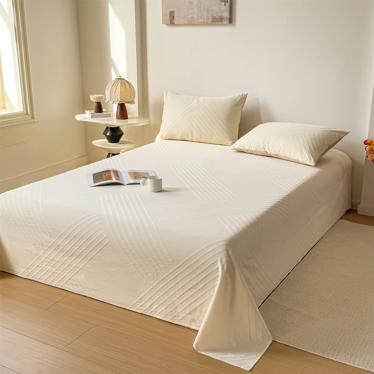 91家纺网 家纺一手货源 找家纺 女子家纺 2026新款全棉厚织三层水洗色织提花床单 云汐-杏仁奶霜