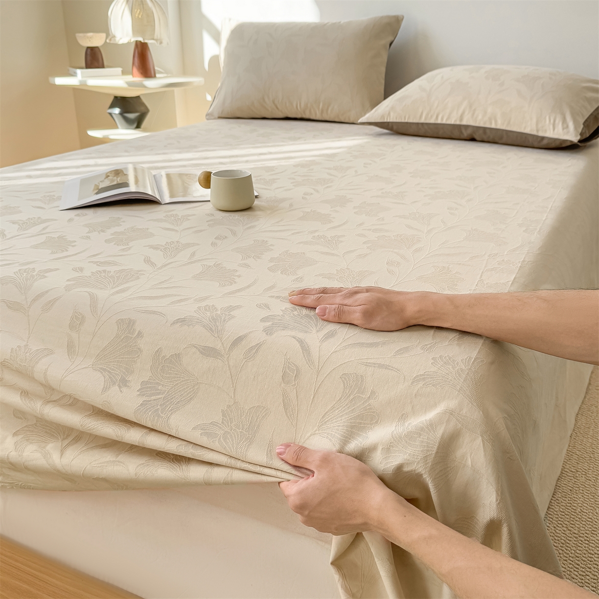 91家纺网 家纺一手货源 找家纺 女子家纺 2026新款全棉厚织三层水洗色织提花床单 芳菲-可可奶咖