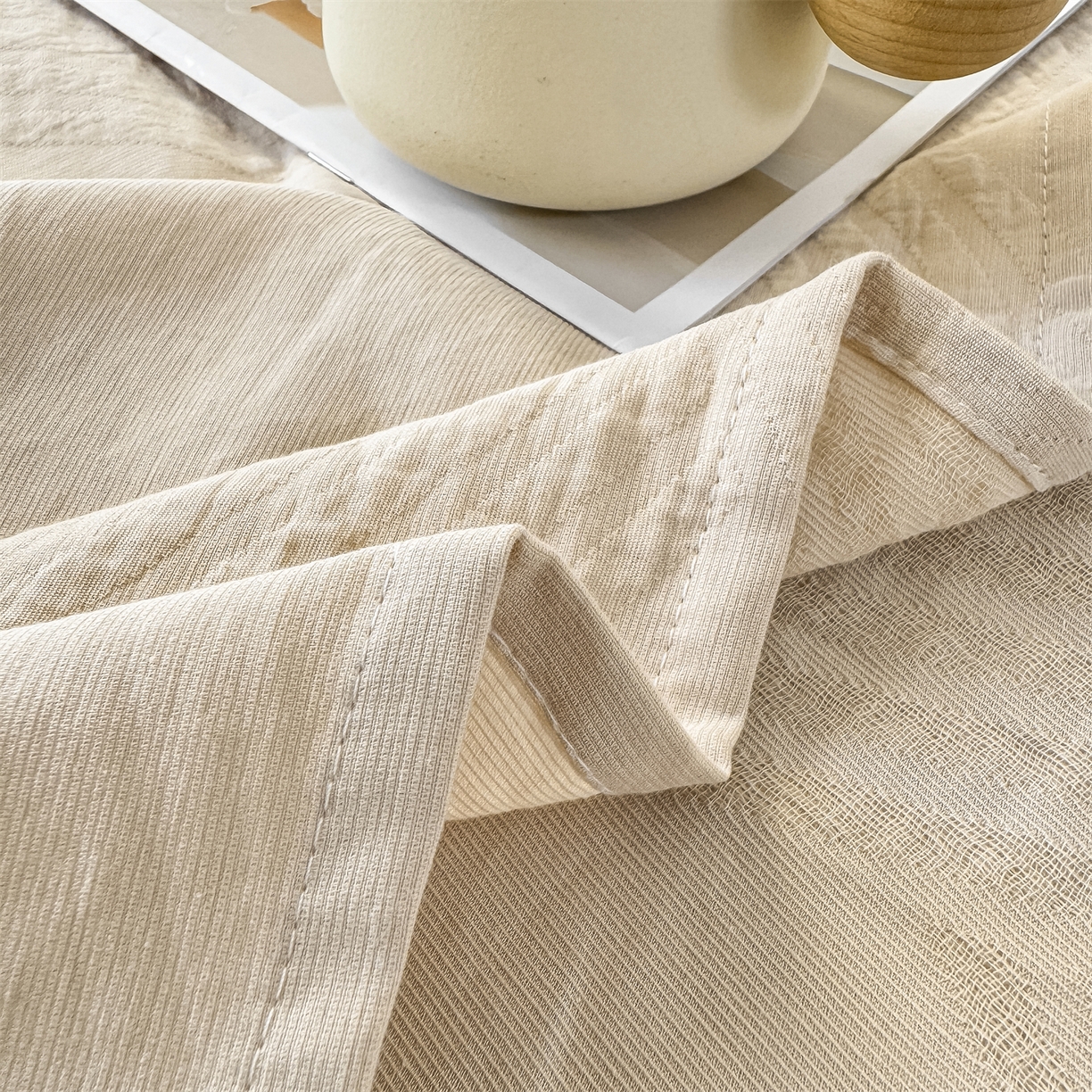 91家纺网 家纺一手货源 找家纺 女子家纺 2026新款全棉厚织三层水洗色织提花床单 维希-可可奶咖