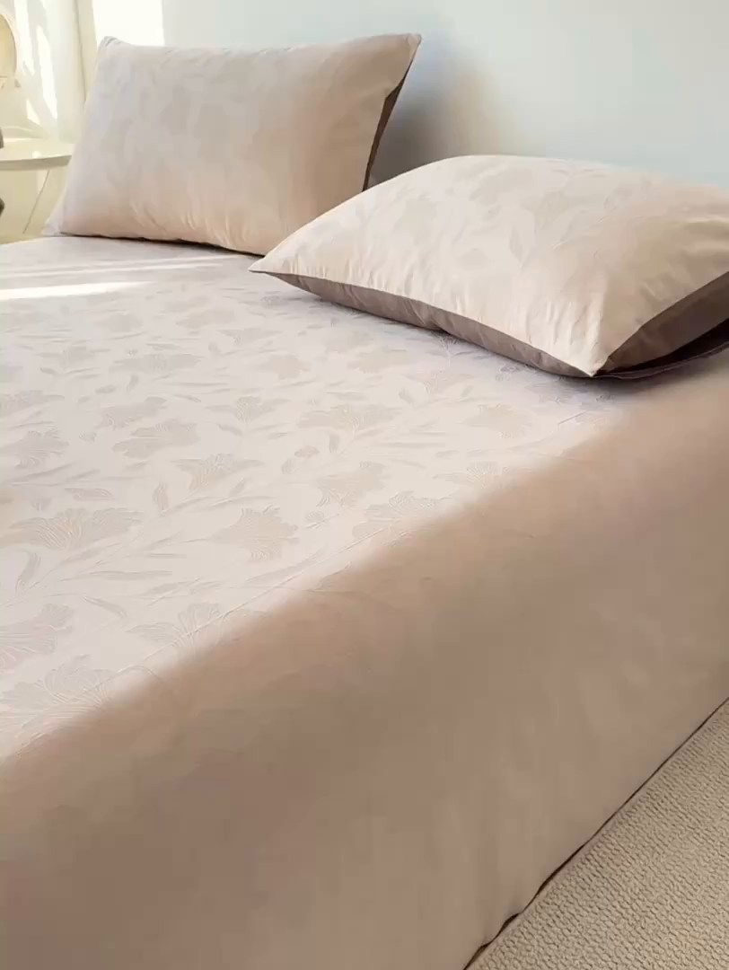 91家纺网 家纺一手货源 找家纺 女子家纺 2026新款全棉厚织三层水洗色织提花床单 芳菲-可可奶咖