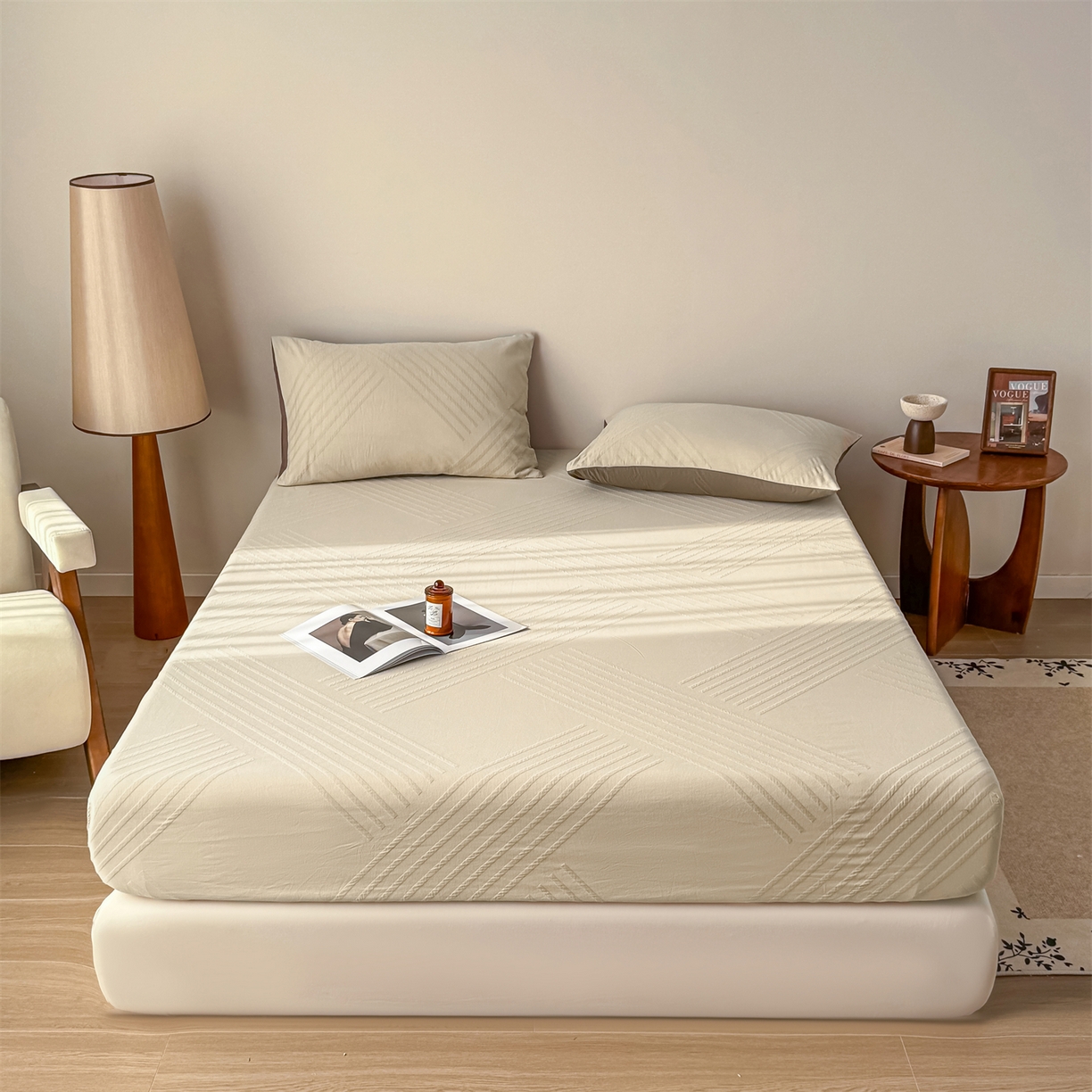 91家纺网 家纺一手货源 找家纺 （总）女子家纺 2026新款全棉厚织三层水洗色织提花床笠