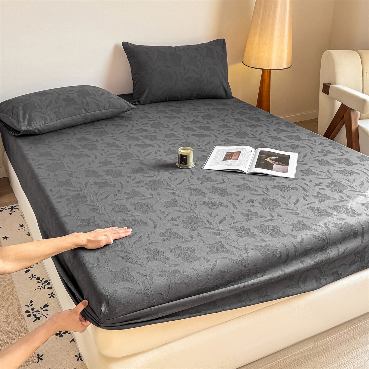 91家纺网 家纺一手货源 找家纺 女子家纺 2026新款全棉厚织三层水洗色织提花床笠 芳菲-素墨